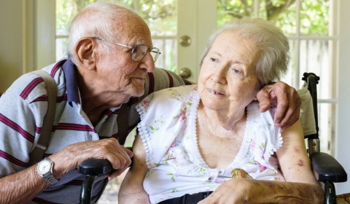 Наследственный договор: уход и контроль над жильем