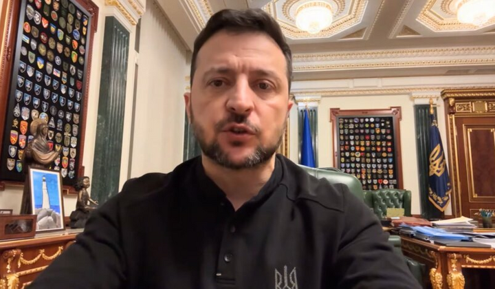 Зеленський під час зустрічі з лідерами великих держав