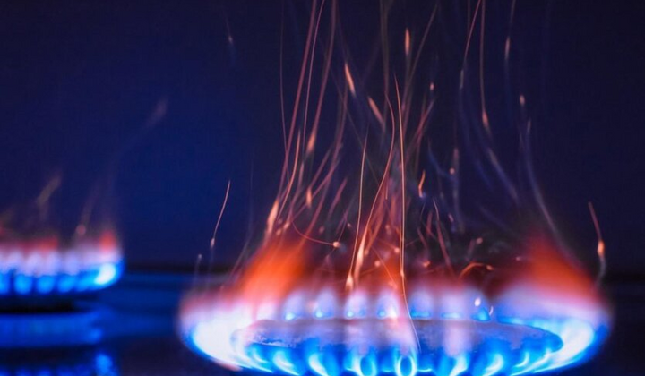 Снимок изображения плиты зимой