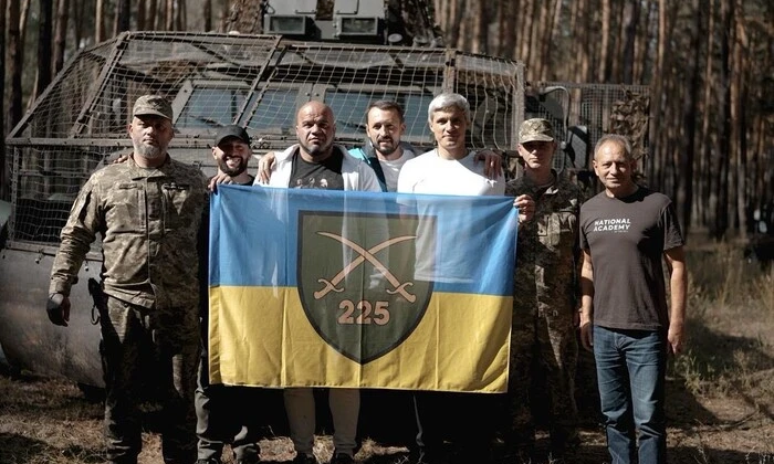 Новое вооружение для 225-го ОШП