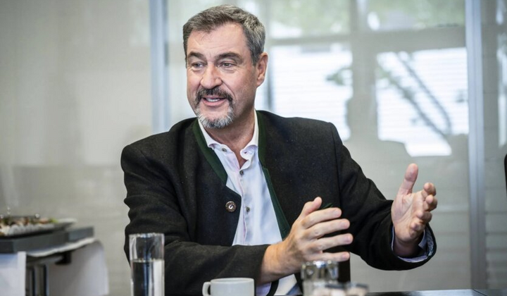 Зображення німецького політика, який виступив за заборону в'їзду молодих українців