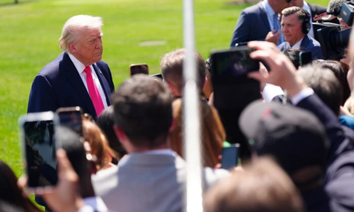 US and Iran negotiate nuclear deal