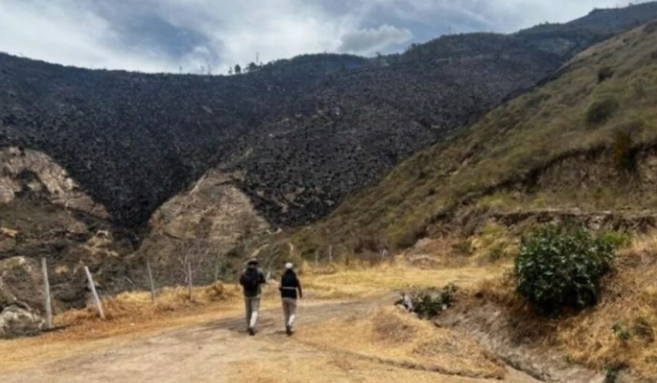 Fire on Cerro Casitagua mountain in Ecuador