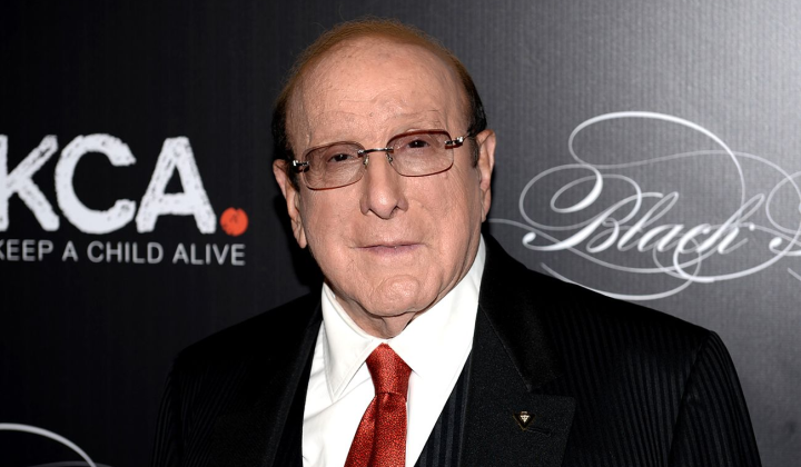 Photo of Clive Davis, deceased music producer