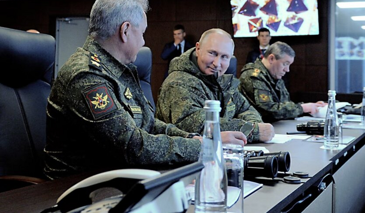 Екс-глава MI-6 закликає Британію прокинутися