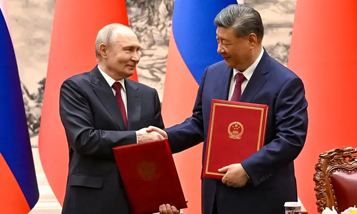 Construction of a new railway in Russia and China