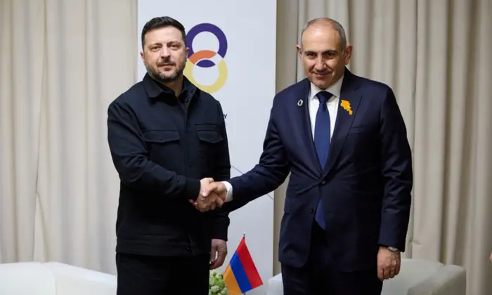 Зеленський відвідав Вірменію: обговорення з Пашиняном