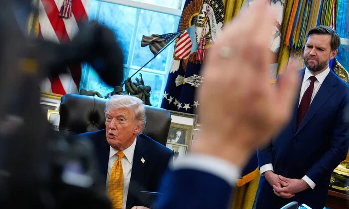 Пенс защищает Трампа после заявления о Иране