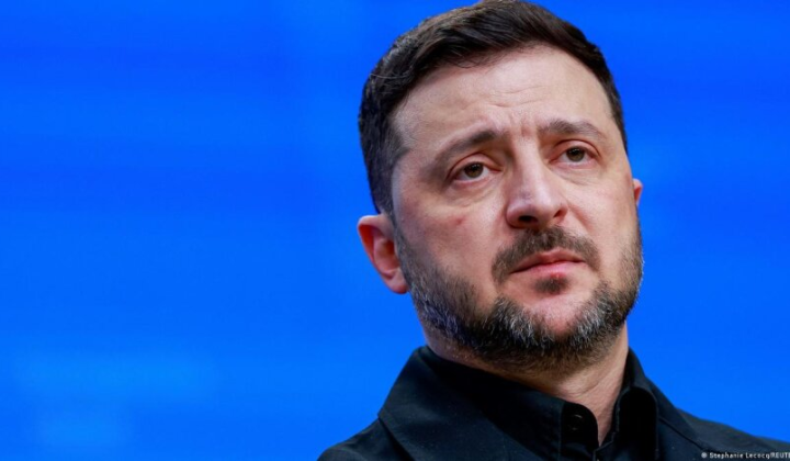 Zelensky and Trump discuss security