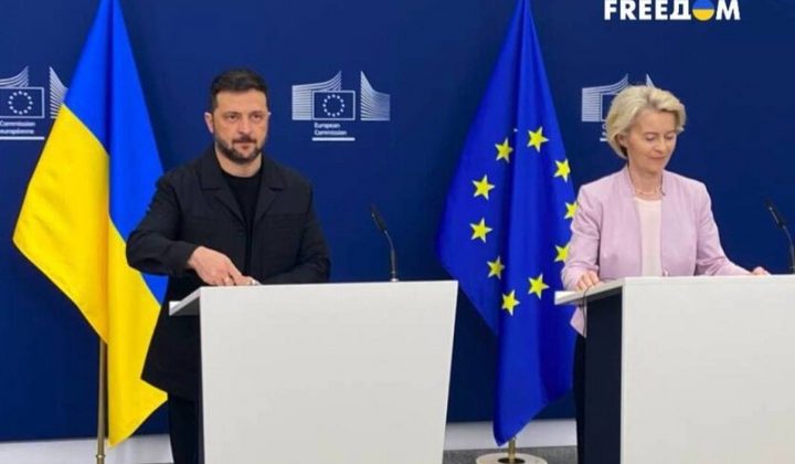 Zelensky at negotiations with Putin