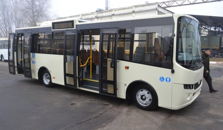 Автобуси на автомобільному ринку України