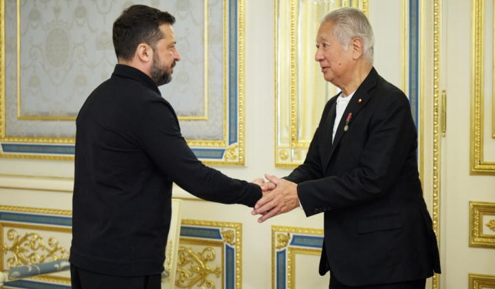 Зеленський обговорює підтримку від Японії