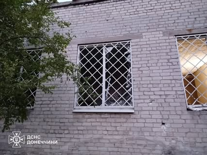 Россияне атаковали пожарно-спасательный отряд