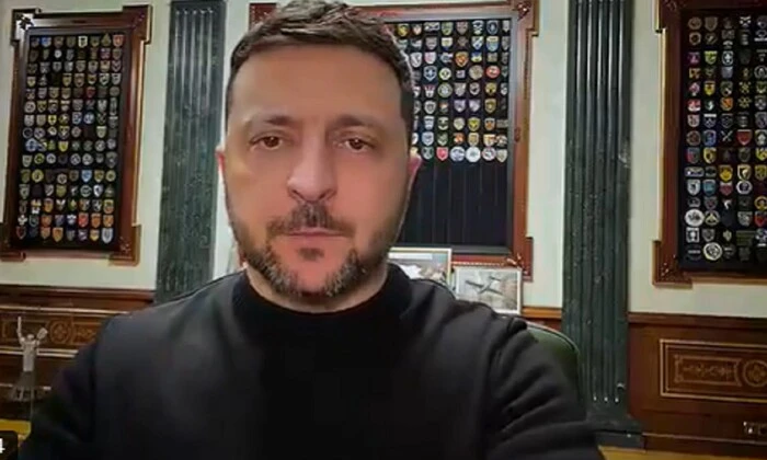 Зеленський і американські військові на фоні карти Близького Сходу