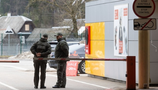 35 мигрантов задержали в Варенском районе