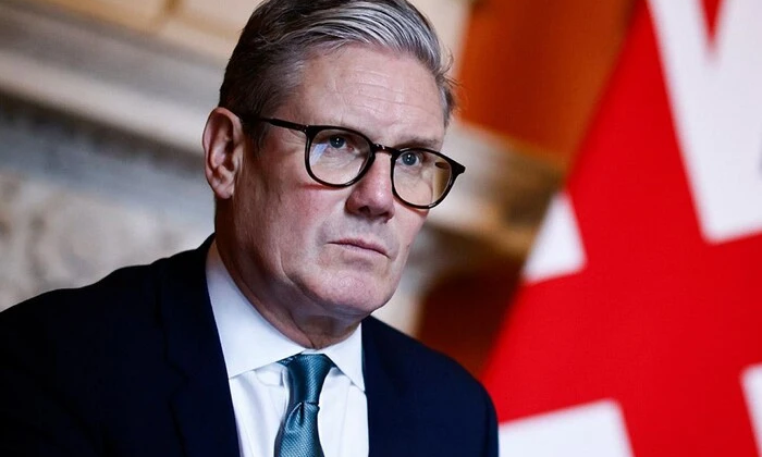 Starmer imposes sanctions against Russia