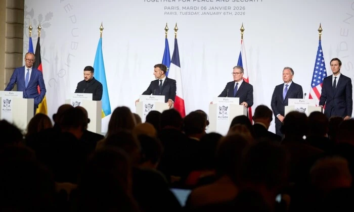 Coalition summit on war anniversary: Macron and Starmer