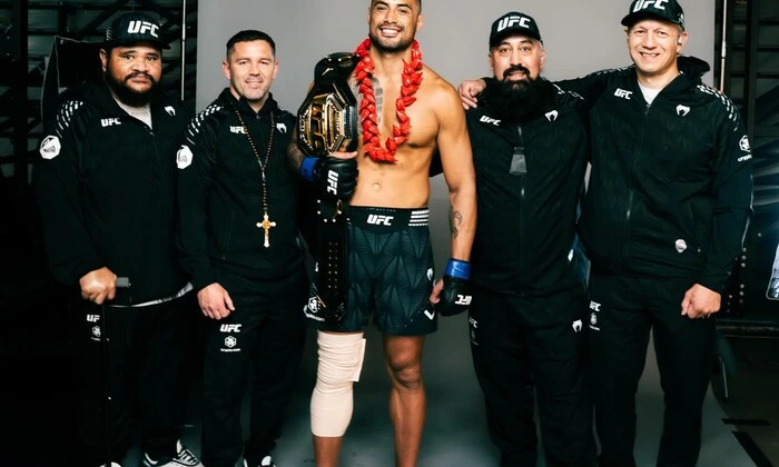 Изображение чемпиона UFC после победы