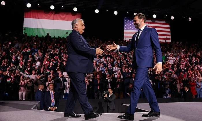 Віцепрезидент США встречається з Орбаном в Угорщині
