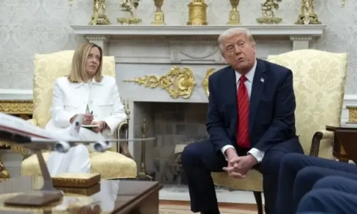 Мелони предпочитает отдаляться от Трампа