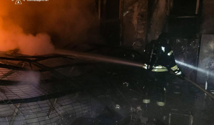 Пожежі в Броварському районі після ворожих атак