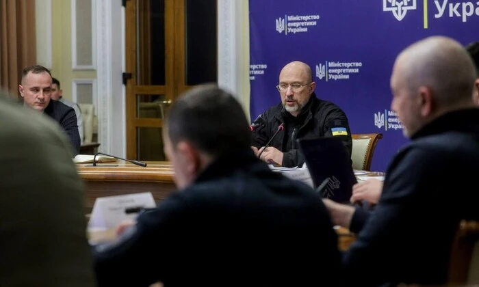 Ліфт з підписом Київ