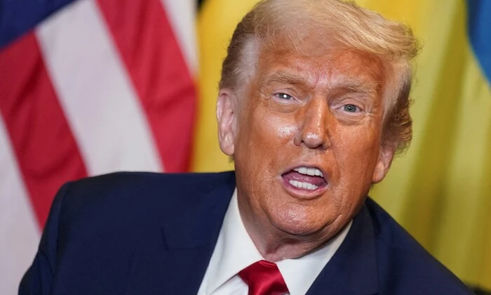 Трамп угрожает тарифами из-за Гренландии