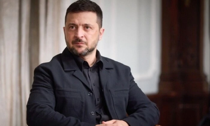 Zelensky on Russia's attacks: enemy launches ballistic missiles