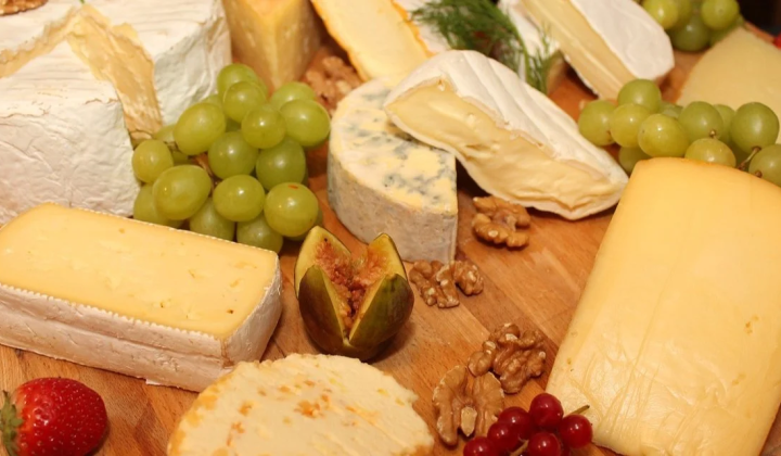 Cheeses turn up bacteria with probiotic promise, scientists say