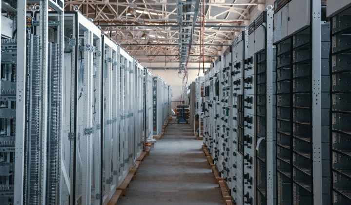 Carbon dioxide generator for military