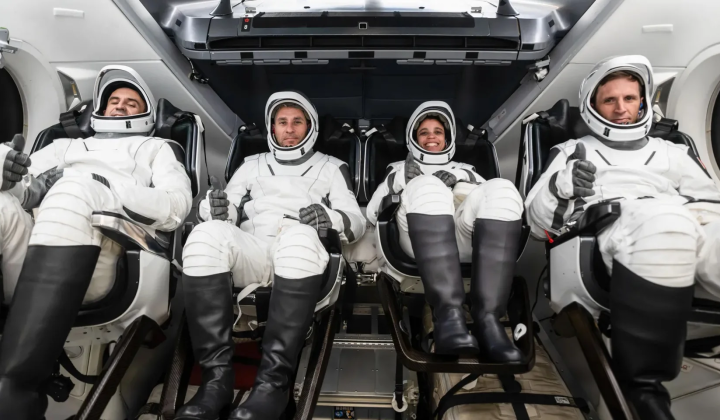 Витік окисника: NASA і SpaceX відклали запуск Crew-13 до МКС