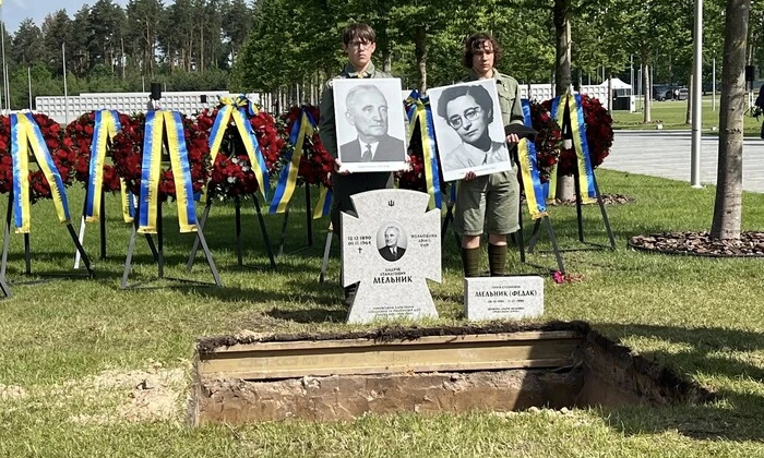 Поховання голови ОУН Андрія Мельника