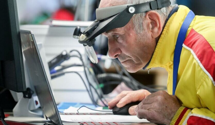 Пенсионеры становятся резервной группой работников