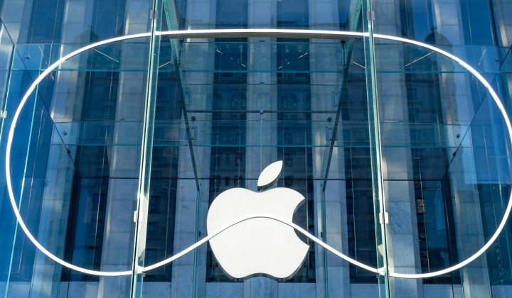 Smart fitness glasses from Apple