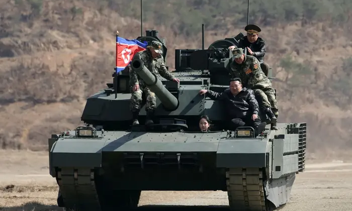 Новий танк Північної Кореї перехоплює ракети