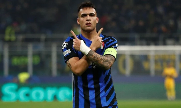 Lautaro Martinez injured