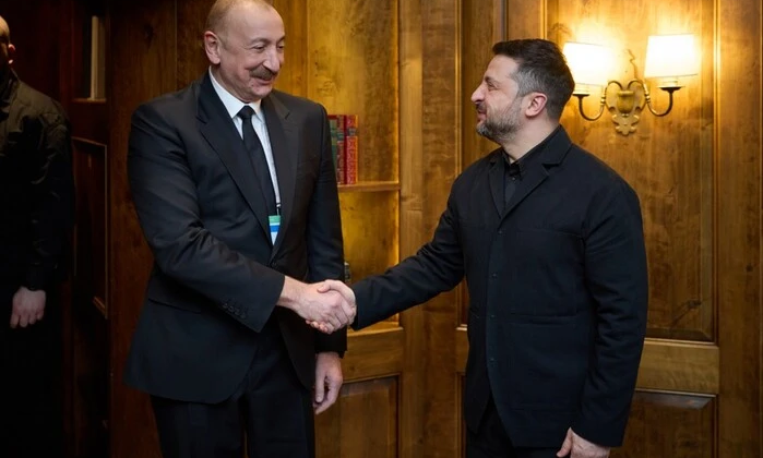 Zelensky and Aliyev at the meeting