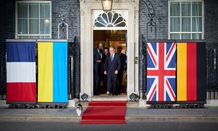 Leaders of Britain, France, and Germany peace conditions for Ukraine