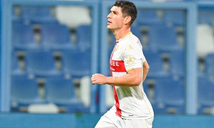 Genoa in talks for new contract with Malinovskyi