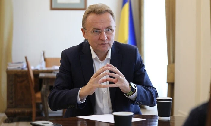 Забудова біля аеропорту - злочин
