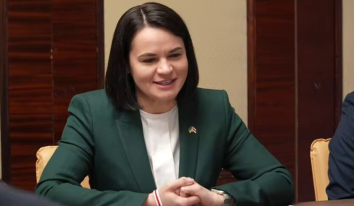 Zelensky and Tsikhanouskaya at the summit