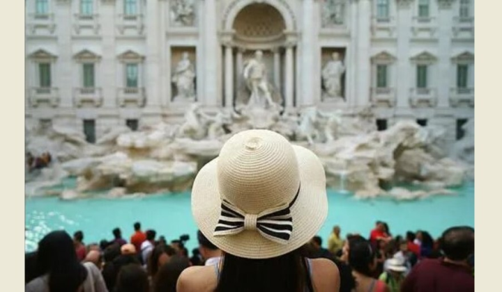 Fines for tourists in bikinis in Italy
