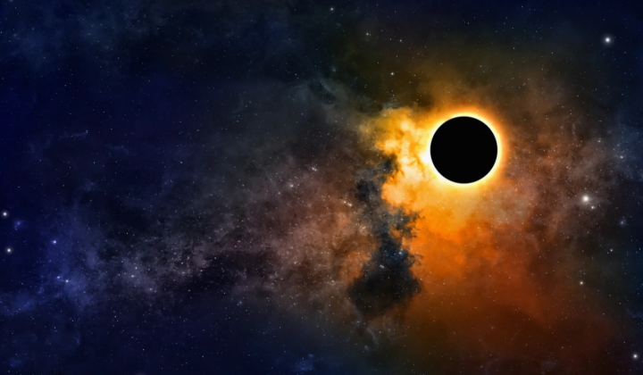 Spinning Black Holes Near Their Speed Limit Could Theoretically Split Into Two Smaller Ones