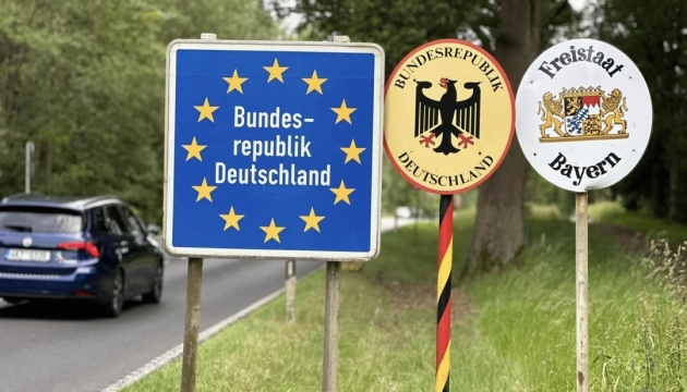 Єврокомісар закликав скасувати контроль кордонів