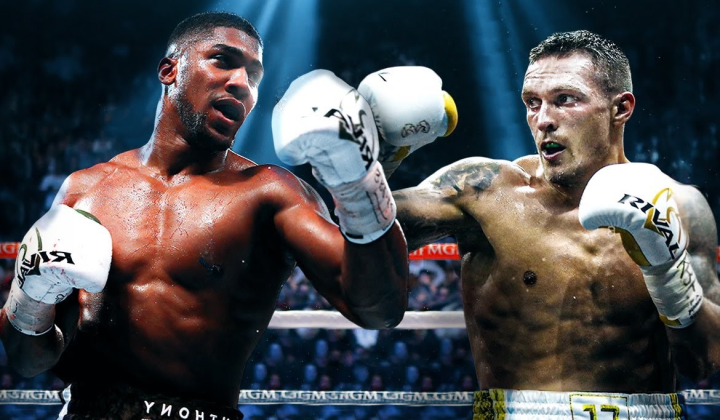 Усик и Джошуа во время поединка
