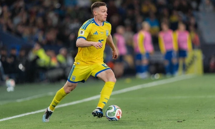 Image of the football match Ukraine vs Denmark