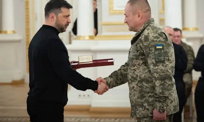 Ордени Золота Зірка та Хрести бойових заслуг