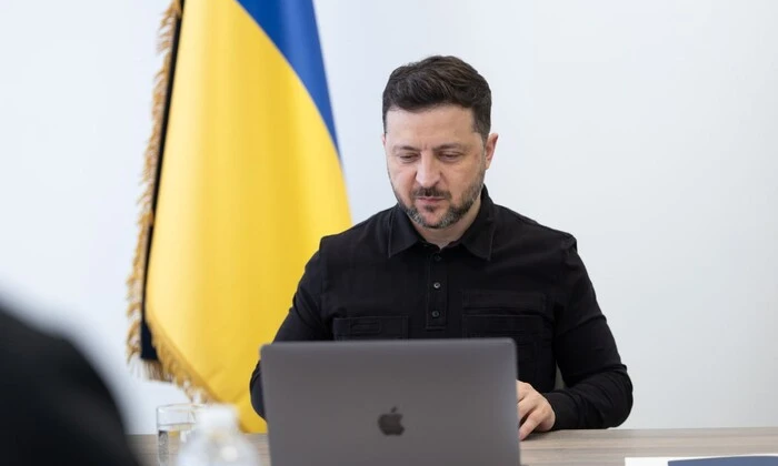 Фейковые обложки европейских СМИ о Зеленском