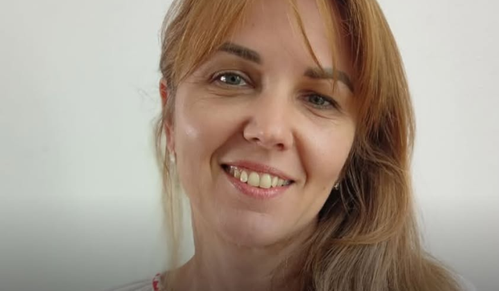 Ukrainian woman opens school and restores theater