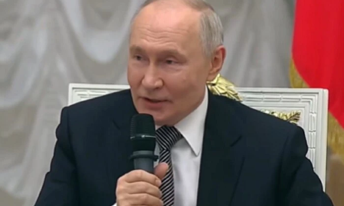 Putin failed to shout ‘Hooray’ during his speech